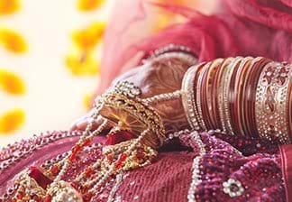 5 Markets in Delhi that Offer a Complete Wedding Shopping Experience