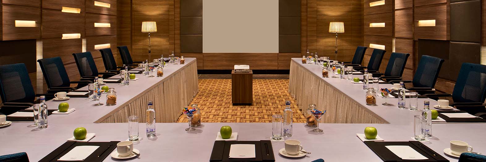Fortune Select Gran –Chennai Hotels Meeting Venue