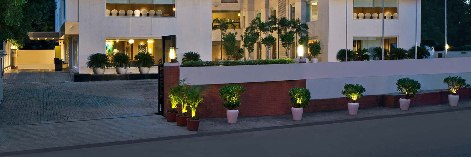 Hotels in Ahmedabad - Fortune Park