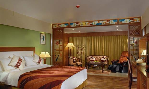Services in Hyderabad Hotels